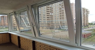 Остекление балкона Печора цена от 9683 руб. м/п. за 49 часов